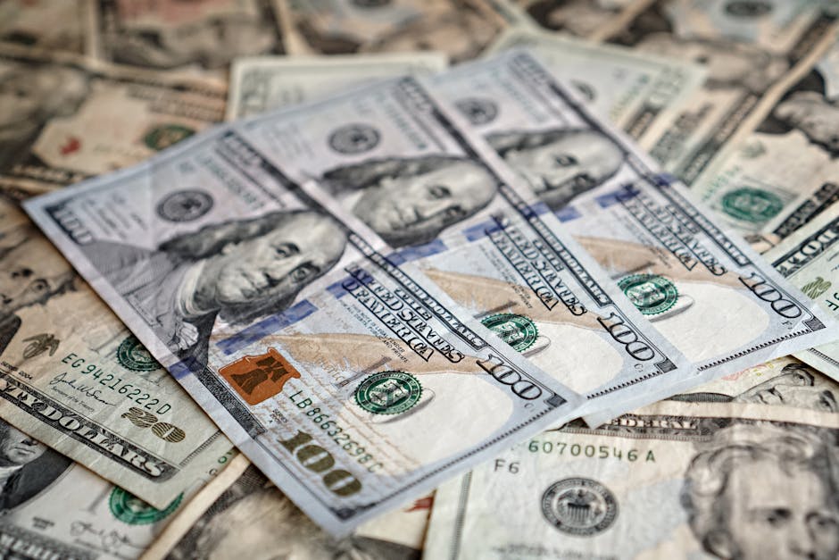 Dollar bills representing fiat-backed stablecoin reserves