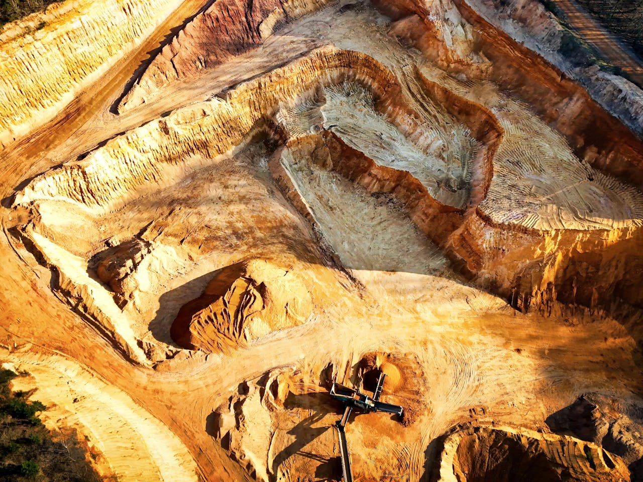 Mining Small Caps – What small-cap mining companies actually are and why investors keep backing them