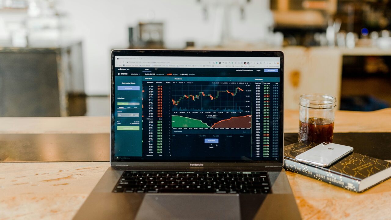 Nominee accounts: who owns your shares on an investment platform?