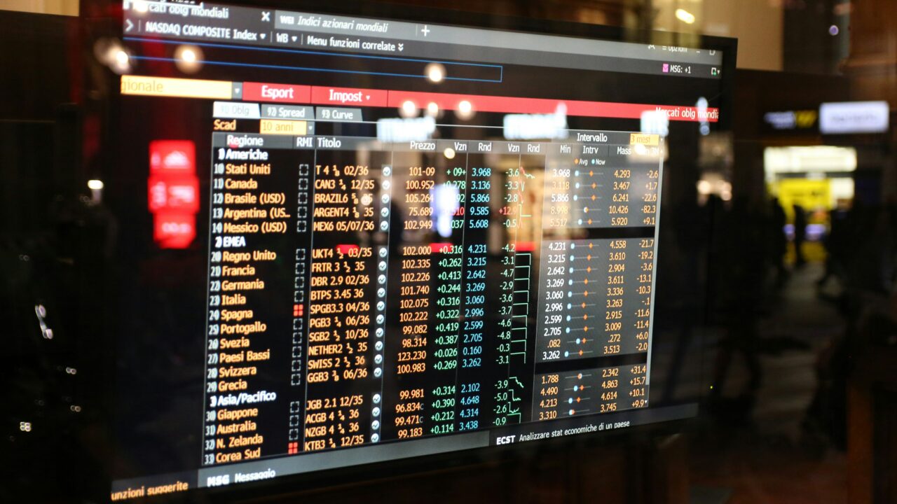 Why most fund managers can’t beat the market — and what that means for you