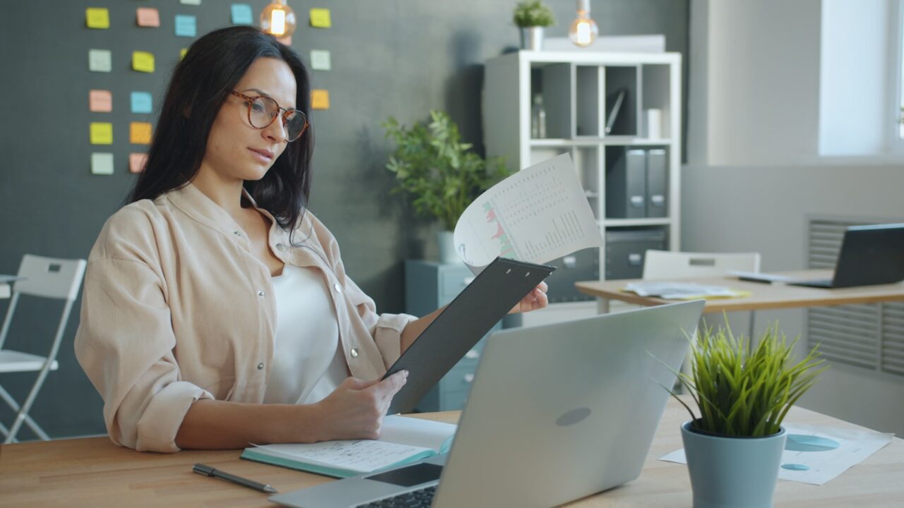 When to Push Back on AI Answers