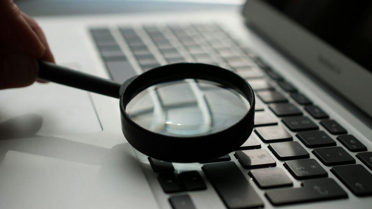 How AI Systems Fetch Information Before Answering